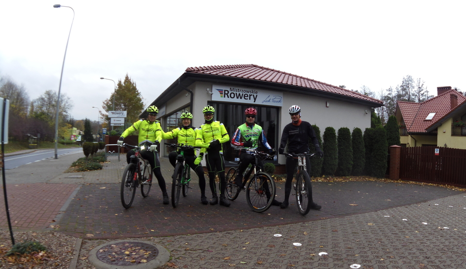 Niedzielny trening – 65 km przez Ławin i Parzeńsko